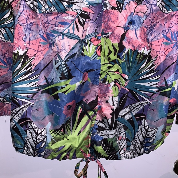 Jacket - Picture 6 of 12